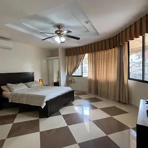 Aparthotel Aparta Roma, Santo Domingo